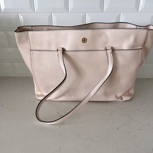 Tory burch tote